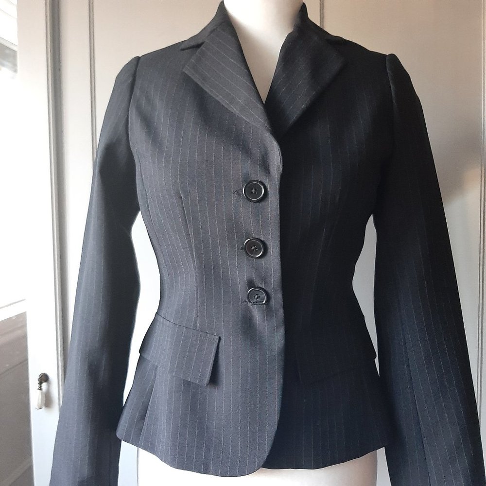 Majora Black Pantsuit US 2